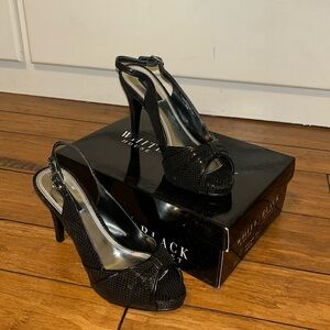 White House Leather Heels🖤